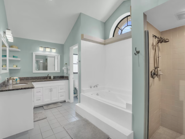 Luxurious Gulf Access Home in Cape Coral